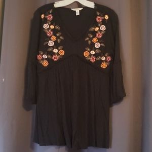 Boho style flowy top with embroidery